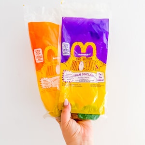 SEALED 1992 McDonalds Dinosaurs Dino-Motion Happy Meal Toys Fran & Charlene