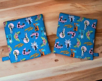 Handmade Pot Holders, Set Of 2, Blue Retro 50s 60s, American Graffiti, Diner Dance Date Drive in, Kitchen Set, Baking Cooking, Kitchenware