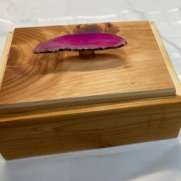 Modern Rustic Decorative Wood Storage Box with Lid & Handle Remote Control Bin Handmade Solid Cedar Keepsake Coffee Table Decor Trinket Box