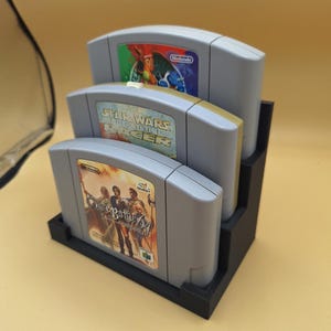 N64 Game Cartridge Display Stand, Tiered, Up To 5 Nintendo 64 Carts, 3D Printed, Straight Variation