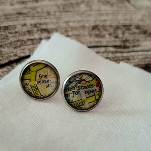 Exceptional stud earrings