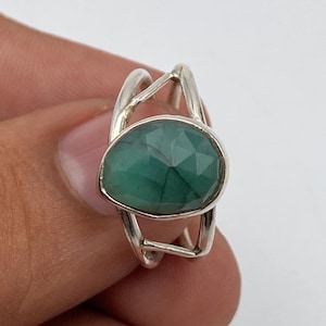 Handmade Emerald Ring: 925 Sterling Silver Gemstone - May Birthstone