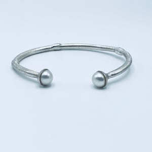 Handmade 925 Sterling Silver Pearl Cuff Bracelet, Pearl Bracelet, Unique And Luxury Cuff Bracelet, New Design Cuff Bracelet