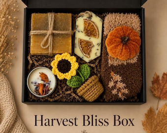 Fall Gift Box for Women, Cozy Autumn Gift Basket, Thanksgiving Gift, Hostess Gift, Fall Birthday Gift, Pumpkin Care Package, Gift for Her