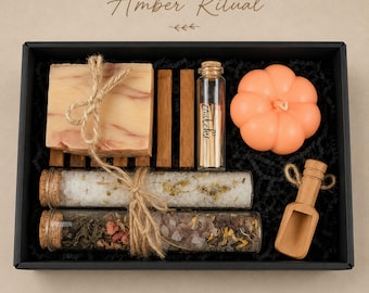 Pumpkin Spa Gift Box, Fall Self Care Gift Basket for Women, Autumn Relaxation Gift Set, Thanksgiving Care Package, Cozy Hygge Gift