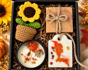 Fall Gift Box for Her, Thanksgiving Gift Basket for Women, Hostess Gift, Friendsgiving Gift, Autumn Care Package, Fall Birthday Gift for Her