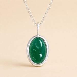 Sterling Silver Jade Necklace, Green Jade Pendant, Gift for Mom, Sister Gift, Birthday Gift for Her, Minimalist Gemstone Jewelry, Wife Gift