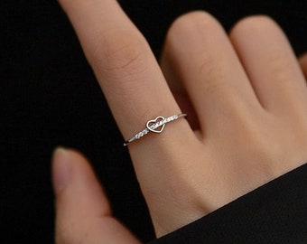 Minimalistische Hartjesring gemaakt van 925 Sterling Zilver, Verstelbare Zilveren Ring, Sieraden Cadeau voor haar, Ring Cadeau Vriendin Valentijnsdag