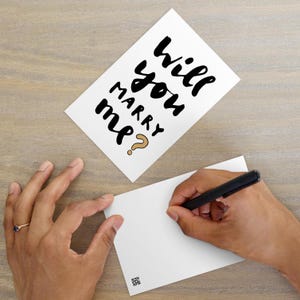 Romantico "Mi vuoi sposare?" Citazione di proposta di matrimonio per fidanzamento, matrimonio, sorpresa romantica, occasione speciale - Cartolina standard