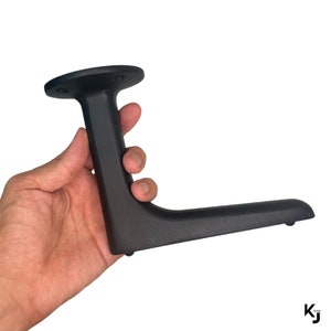 Modern Metal Furniture Legs: Black Steel Couch Feet - Sofa Leg Replacement
