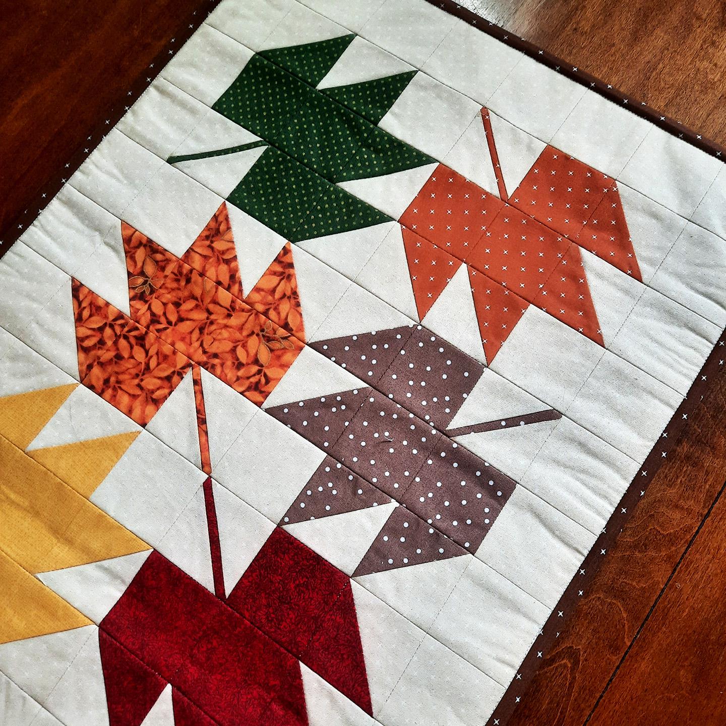 Autumn Leaves Table Runner Pattern PDF - Etsy