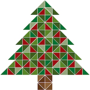 Puede incluir: Un árbol de Navidad hecho de triángulos verdes, rojos y grises. El árbol tiene un tronco marrón.