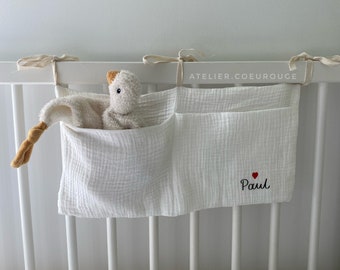 Personalized comforter pocket / personalized bed storage / baby comforter storage / baby bed organizer / personalized birth gift
