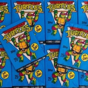 Topps TMNT trading cards, Vintage packs, 90s gift ideas,Topps collectables