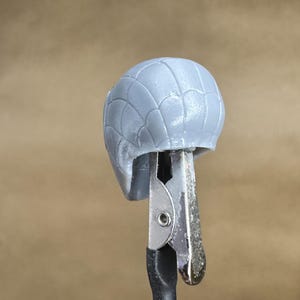 Custom SPIDER-MAN (Game) head in 8k resin. Sculpt by BlueDScultures and produced at the Los Angeles studio.
Back view.