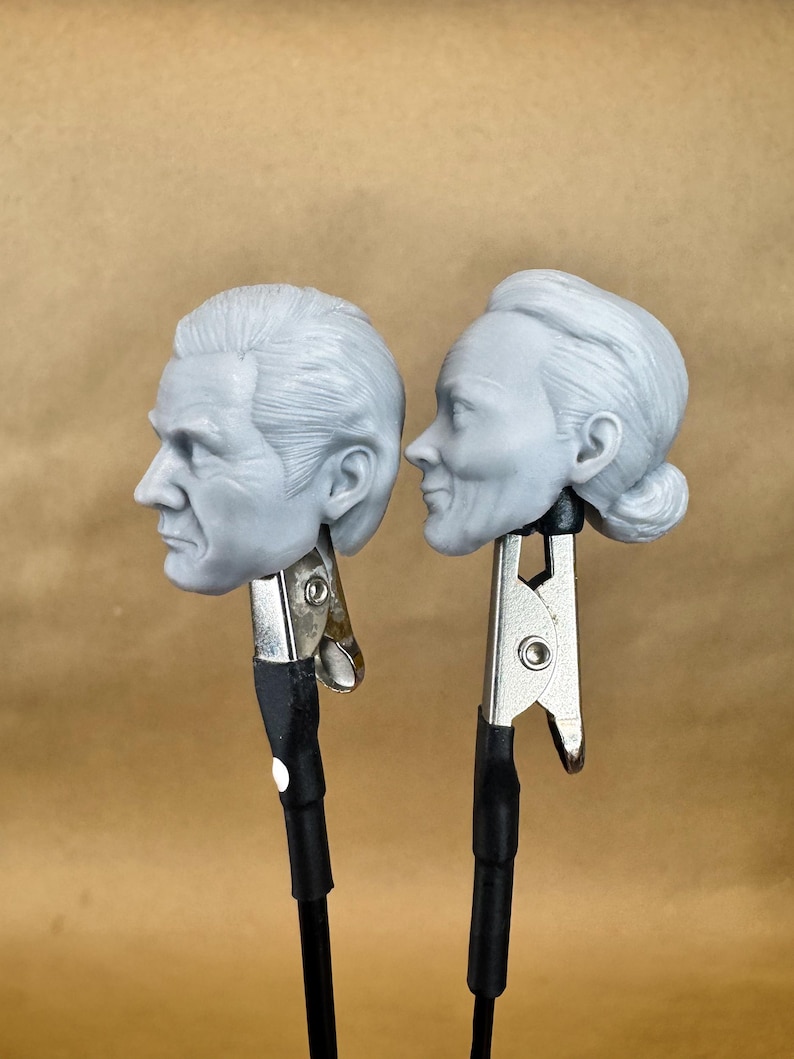 Custom AUNT MAY and UNCLE BEN Heads in 8k resin. Sculpted with vmytoy and produced at the Los Angeles studio.
Side view.