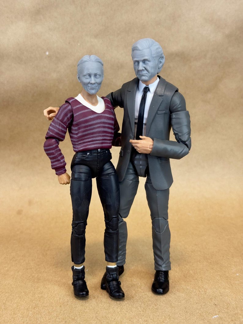 Custom AUNT MAY and UNCLE BEN Heads in 8k resin. Sculpted with vmytoy and produced at the Los Angeles studio.
6 inch version on Legends figures.