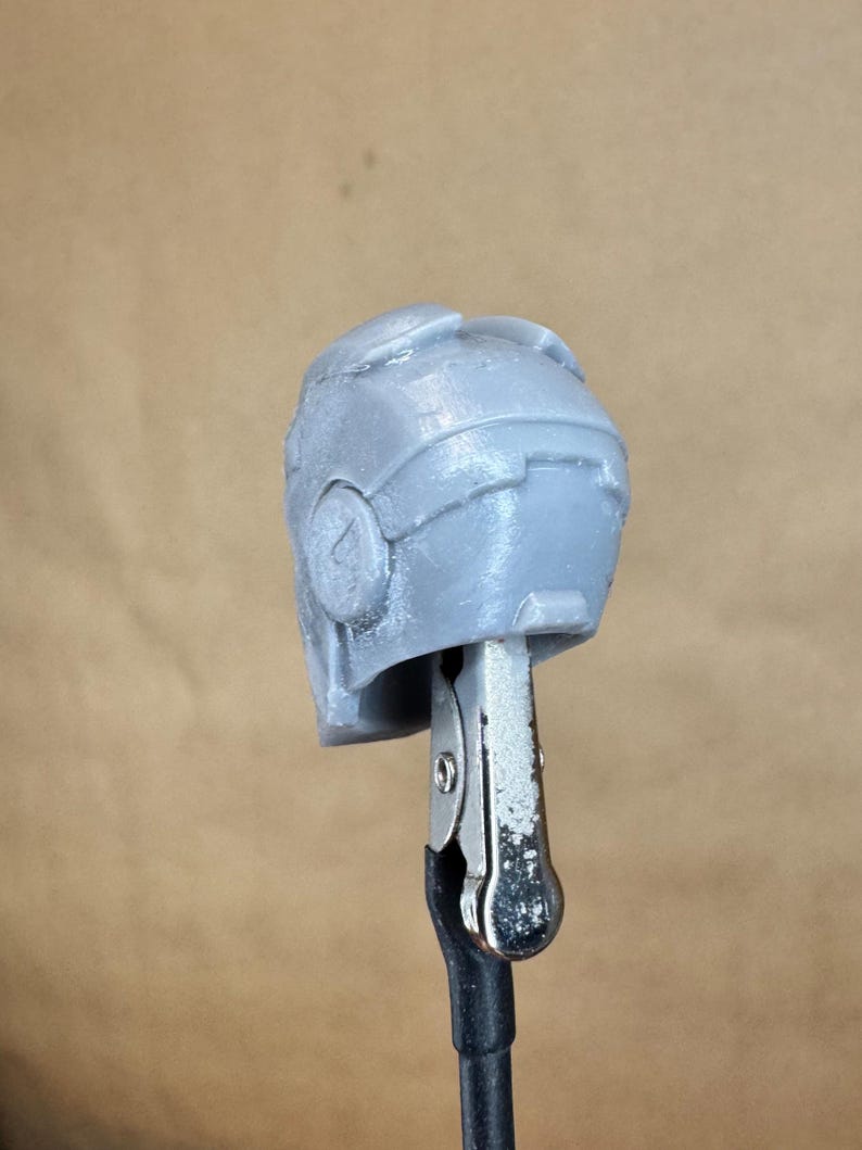 Custom IRON MAN Mark III (Tony Stark) Head in 8k resin. Sculpt by BlueDSculptures and produced at the Los Angeles studio. 
Back view.