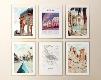 Könnte beinhalten: Sechs gerahmte Kunstdrucke mit goldenen Rahmen. Die Drucke zeigen Bilder von Shiraz, Iran, darunter Architektur, eine Karte und ein Gebäude mit einem Pool. Die Drucke werden an einer beigefarbenen Wand ausgestellt.
