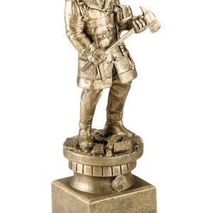 13&quot; Fireman Resin Award Trophy