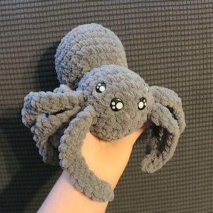 Scarlet the No Sew Spider Crochet Pattern PDF Digital Download