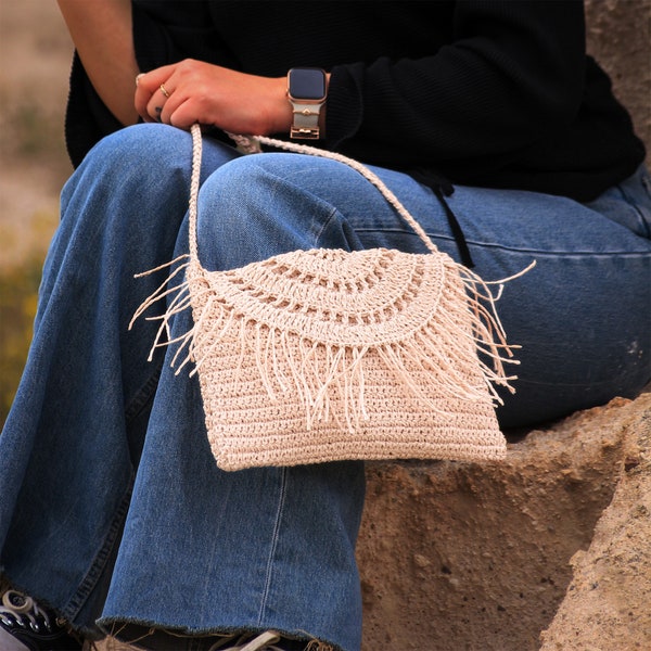 Crochet Raffia Clutch, Straw Sling Bag, Mini Raffia Tassel Handbag, Hand Knitted Summer Purse, Crochet Straw Phone Bag, Gift for Her