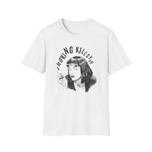 Pulp Fiction, Garota fumando, Uma Thurman, Ilustração em preto e branco Camiseta unissex Softstyle