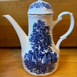 J & G Meakin “Romantic England Blue – Stokesay Castle” coffee pot