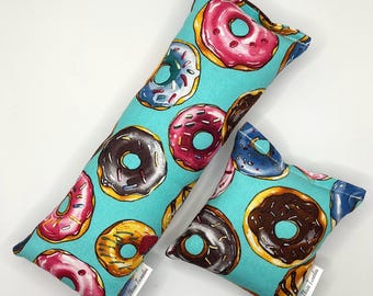 Juguetes de algodón con hierba gatera en forma de donut / Para patear o como almohada / Donuts surtidos de colores / Rellenos de hierba gatera y fibra sintética / Hechos a mano