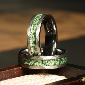 Mens Wedding Ring, Hammered Silver Tungsten Ring Moss Agate, 6mm Mens Wedding Band, Natural Eco-Friendly Moss Agate Silver Mens Ring