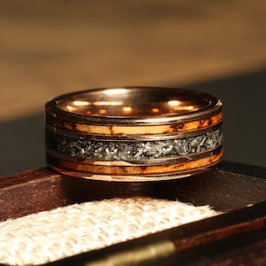 Mens Wedding Band with Burnt Whiskey Barrel and Meteorite, Meteorite Ring, 18K Rose Gold Tungsten Mens Ring, Whiskey Barrel Wedding Band