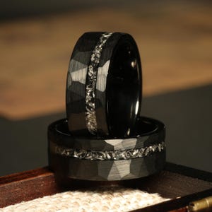 Custom Meteorite Ring, Engraved Meteorite Tungsten Ring, Hammered Meteor Tungsten Band, Hammered Black Ring, Faceted Ring, Wedding Band, 8mm