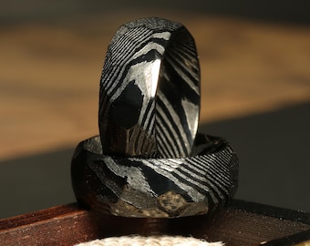 Black Hammered Damascus Steel Ring Band 8mm Ring Men Wedding Ring damascus steel ring Handmade Damascus Ring Men Engagement Ring Mens Gift