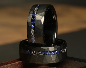 Astrology Blue Sapphire Meteorite Mens Wedding Ring Black Tungsten Birth Stone Ring Black Hammered Mens Wedding Band 8mm Gift Sagittarius