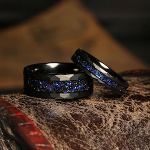 Orion Nebula Ring Set Hammered, His and Hers Wedding Band, 8mm & 4mm Black Tungsten Ring Set, Outer Space Couples Ring, Matching Rings,