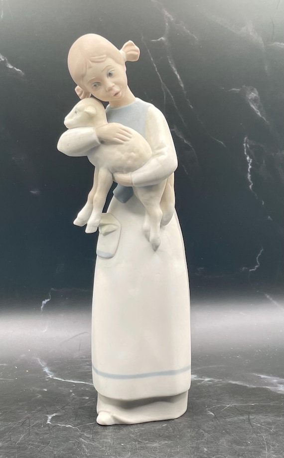 Vintage Lladro Girl With Lamb - Retired, Collectable Spanish