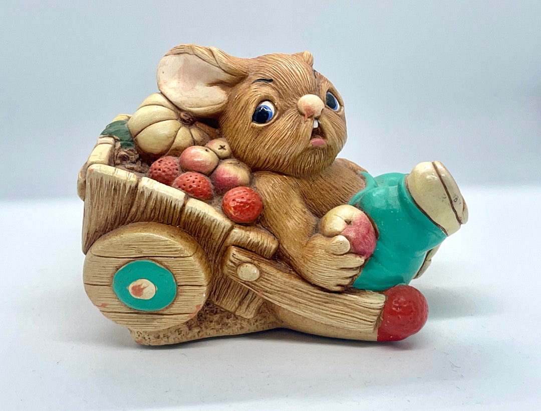Vintage 1970's Pendelfin Rabbit 