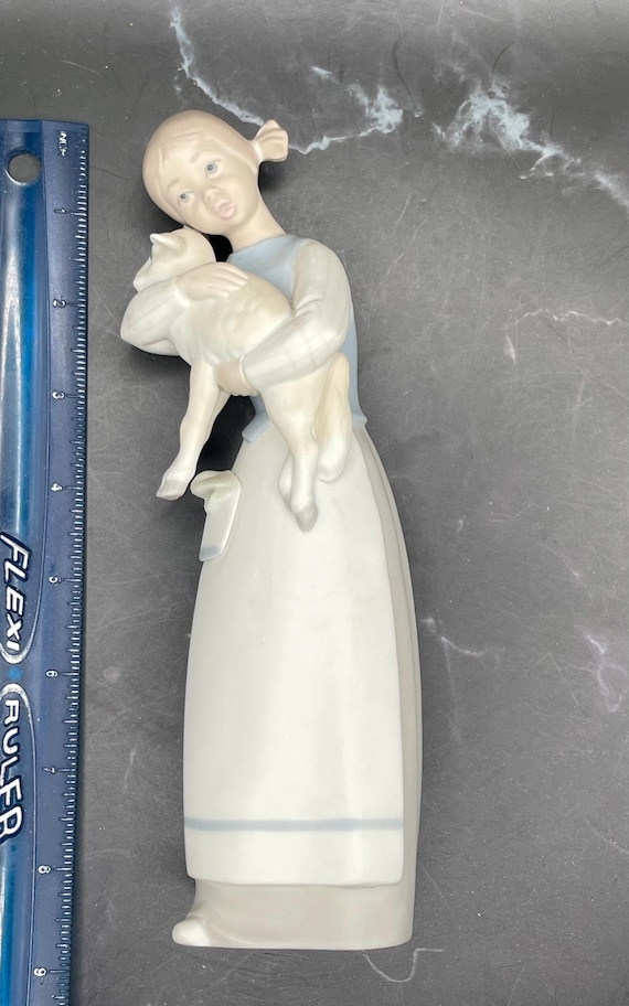 Vintage Lladro Girl With Lamb - Retired, Collectable Spanish