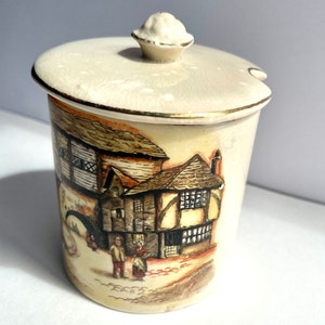 Vintage 1942-1944 Lancasters "Jolly Drover Honey Pot" - Collectable Ceramic Decor