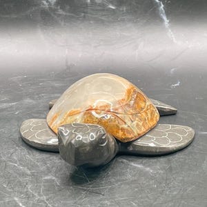 Vintage Handcrafted Turtle (5&quot;) - Collectable Figurine