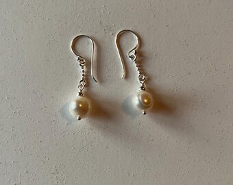 Earrings, sterling silver and cultured freshwater pearl, white, 9mm round drop with fishhook ear wire, 35x9mm overall