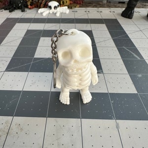 Skeleton keychain