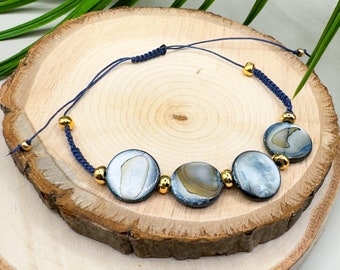 Handmade bracelet with natural shell pearl - BLUE SHELL TILE