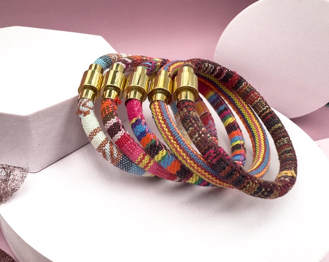 Featured listing image: Colorful ethnic bracelets made of fabric - handmade boho jewelry set + magnetic clasp | perfect gift for women & friendship bracelet