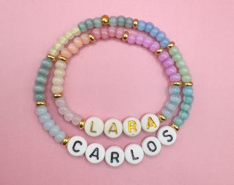 Names - Statement glass beads rocailles bracelet with gold details