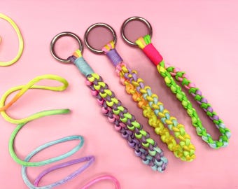 Colorful Keychain Green Purple Yellow | Paracord | Rainbow
