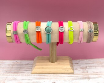 Colorful bracelet collection: stylish accessories for every day