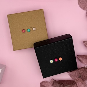 Joyero personalizado con nombre - Caja de regalo con cuentas de letras - Organizador de joyas, regalo para mujeres y niñas
