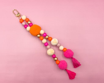 Bag hanger / key ring made of colorful wooden balls / wooden beads / carabiner