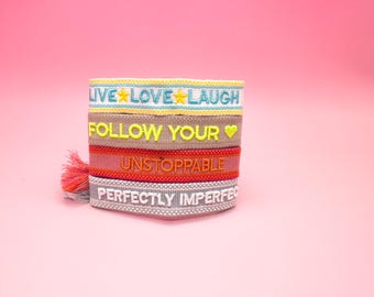 Bunte Statement-Armbänder mit Motivationssprüchen – Geschenk für beste Freundin - Boho - gewebte Armbänder